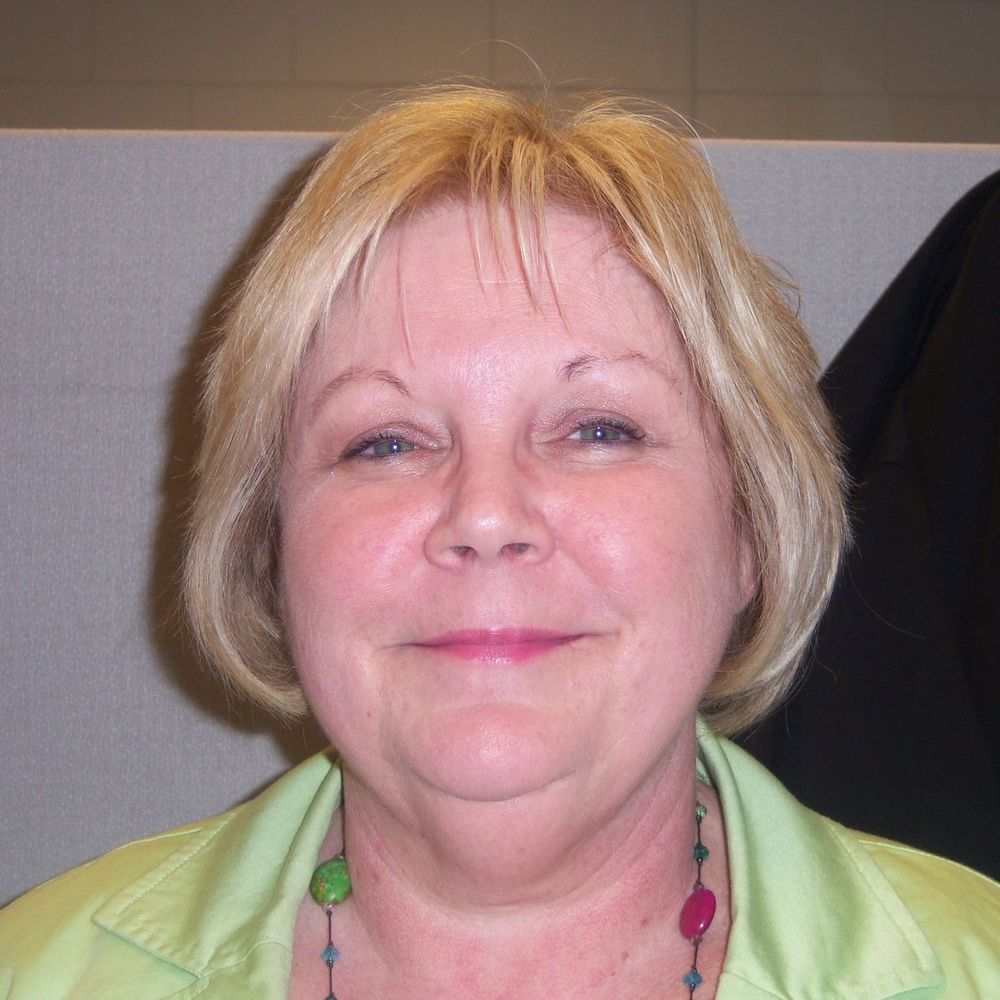 Meet your Posher, Carol